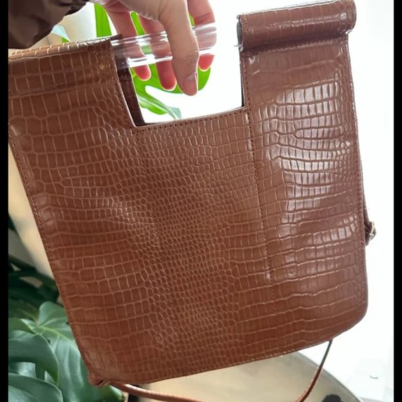 Beis The Crossbody in Cognac Croc - Picture 8 of 11